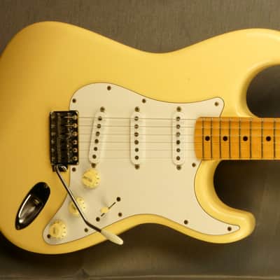 VIDEO- FENDER Stratocaster ST'72-US 2004 - VWhite - Japan Import image 3