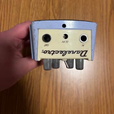 Danelectro Dan Echo 2000s - Lavender image 5
