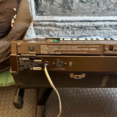 Yamaha DX7 Synth - EXCELLENT - Full SERVICED + hard case image 8