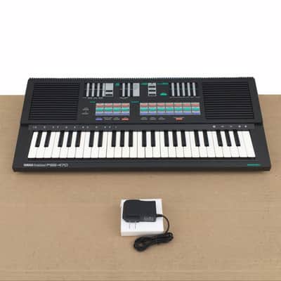 Yamaha Portasound PSS-680 MusicStation Vintage FM Synthesizer