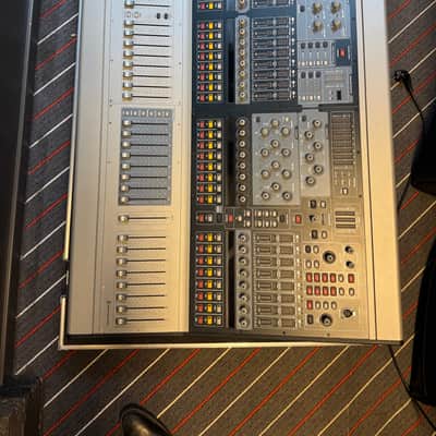 Avid Venue Profile - Awesome classic mixer image 3