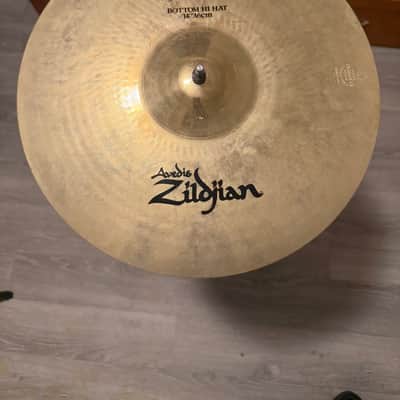 Zildjian 14" A Custom Hi-Hat Cymbals (Pair) 1991 - Present - Brilliant image 5