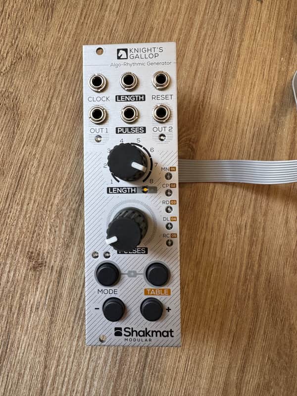 Shakmat Modular Knight's Gallop image 1