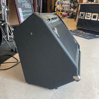 USED Fender Bassman 60 Bass Combo Amp image 2