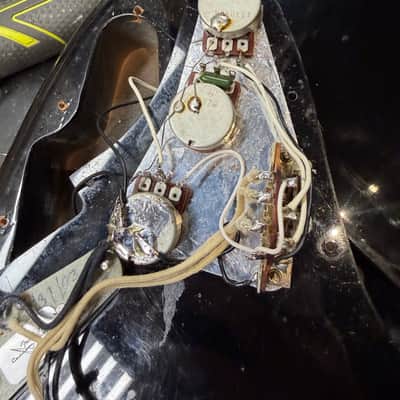 Squier Stratocaster 1983-1984 - Black image 6