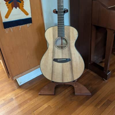 Breedlove Oregon Concert CE Myrtlewood - Semi gloss image 10