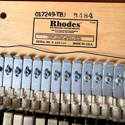 Immagine Rhodes Mark V Stage 73 – Custom Cosmic Blue | Fully Professionally Restored | Original Stand, Cover & Matching Pedal - 11