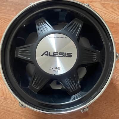 Alesis Strike 10" Dual-Zone Mesh Electronic Drum Pad 2010s - Black image 1