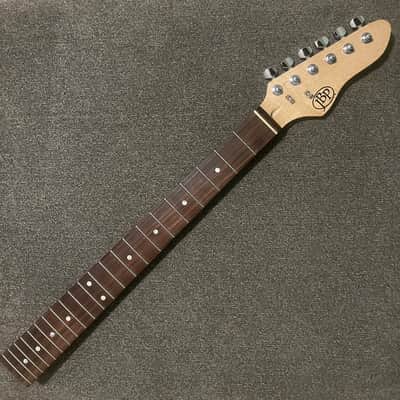 Vintage JB PLAYER SUPER STRATOCASTER 1980’s Neck with original chrome tuners image 1