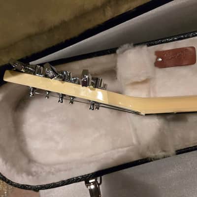 Gibson Les Paul Custom Classic Maple Top with Maple Fretboard 2012 - 2013 - Alpine White image 14