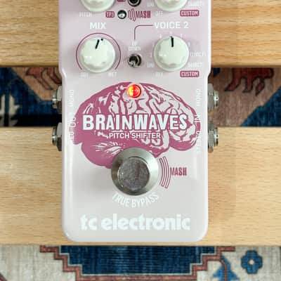 TC Electronic Brainwaves Pitch Shifter Pink image 5