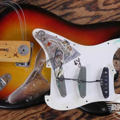 Fender Stratocaster 1975 - Sunburst image 22