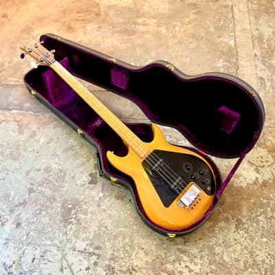 Alleva-Coppolo KBP-4 Custom Classic 2021 Fiesta Red Nitrocellulose