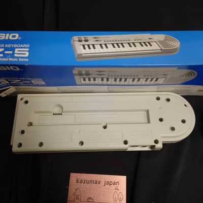 Casio GZ 5 MIDI Keyboard Portable Mini Synth with Speaker Boxed Tested image 5