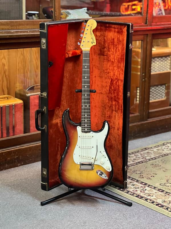 1971 Fender Stratocaster with Rosewood Fretboard - 3-Tone Sunburst image 1