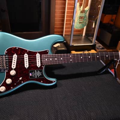 Fender American Classic Stratocaster - Faded Sherwood Green Metallic #1995 image 2