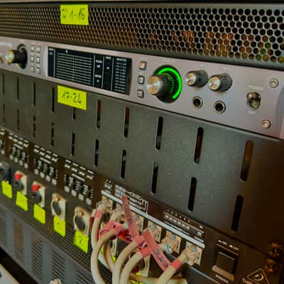 Universal Audio Apollo x8P Thunderbolt 3 Audio Interface image 2
