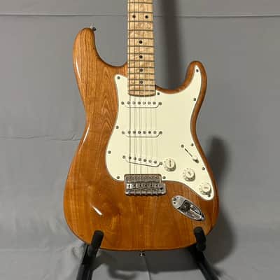 Vellvett S Style Stratocaster - Natural Finish with Fender Player electronics + Eric Clapton Mod image 3