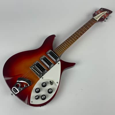 1990 Rickenbacker 320 - Fireglo.. 35 yr . old, 3 pickup, Short Scale, Like Johns, , and OHSC! Super clean!! image 2