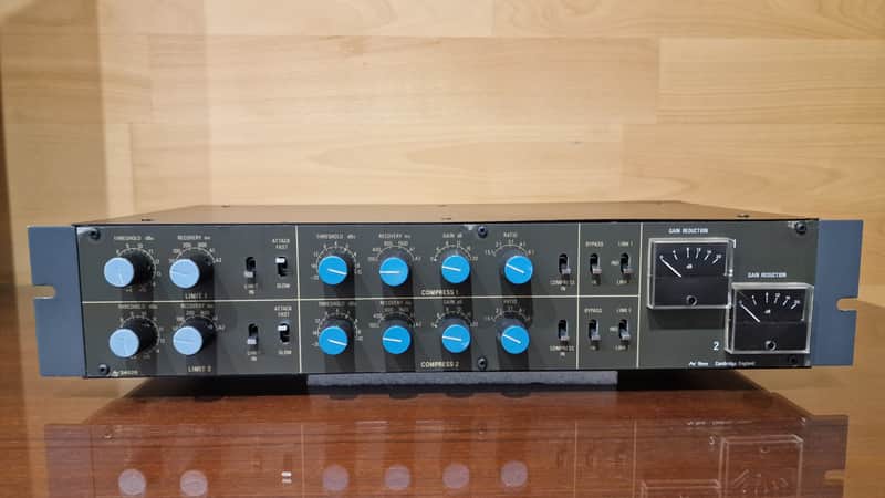 NEVE 34628 33609 Limiter & Compressor - MARINAIR & ST IVES Bild 1