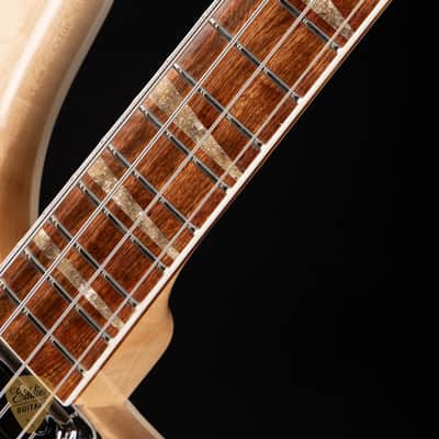 Rickenbacker 4005V - Maple Glo image 9