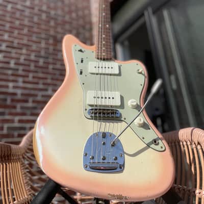 Custom Shop Jazzmaster Shell pink/olympic white Chicago special image 13