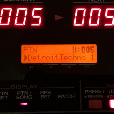 Roland MC-505 Groovebox image 3