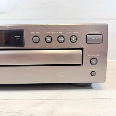 JVC XL-F115TN 5-Disc CD Changer – Vintage 1995 Compact Disc Player 1995 image 4