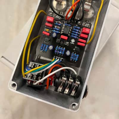 PedalPCB LGSM Little Green Scream Machine (based on Tubescreamer) with Integral Amp Channel Switch 2024 image 2