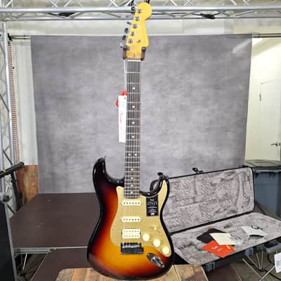Fender American Ultra II Stratocaster HSS with Ebony Fretboard 2024 - Present - Ultraburst image 3