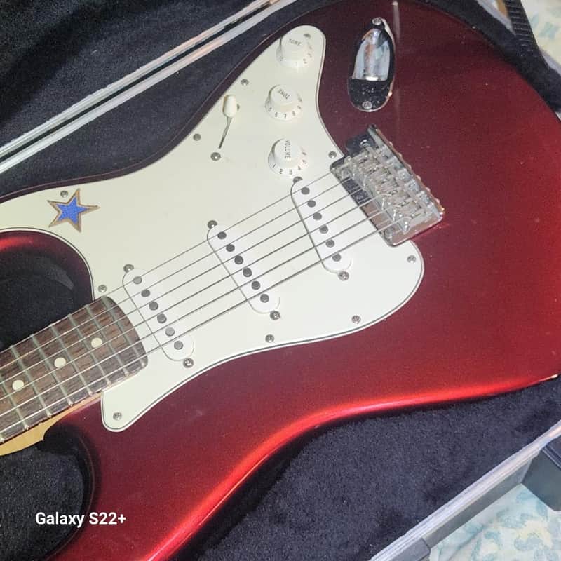 Fender Stratocaster 2008 - ruby red image 1