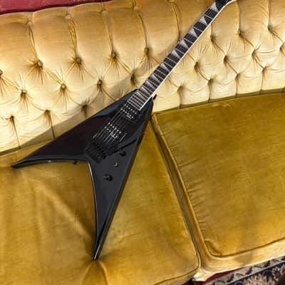 Jackson King V JS32 - Gloss Black image 10