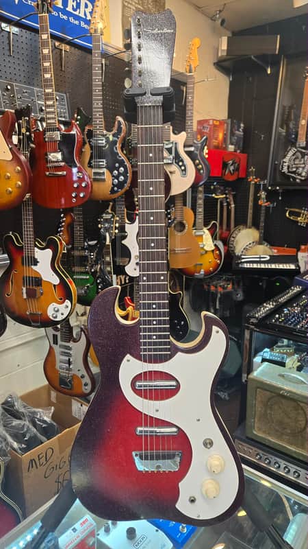 Silvertone 1457 Guitar and Amplifier 1965 - Red Sparkel image 1