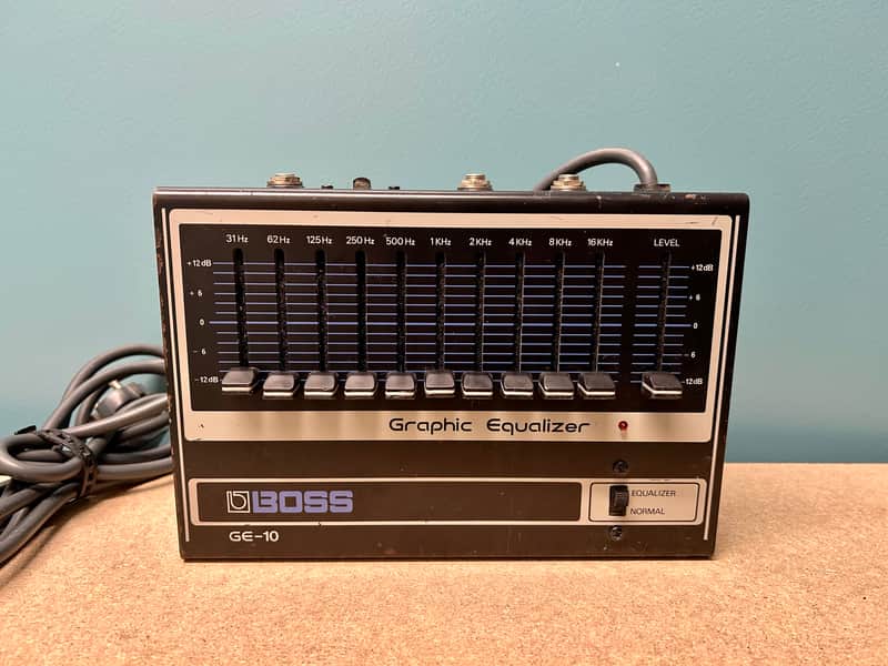 Boss GE-10