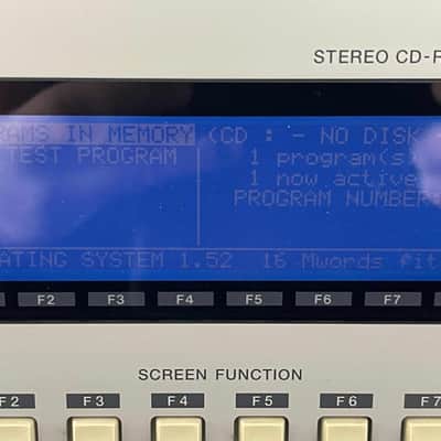 Akai Akai CD3000XL MIDI Stereo Digital Sampler