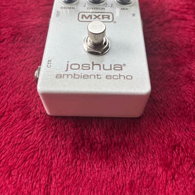 MXR M309 Joshua Ambient Echo 2024 - Present White image 2