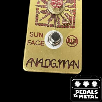 Analogman Sun Face RCA Germanium Fuzz with Sun Dial Knob SD 2018 - Gold X16797 image 3