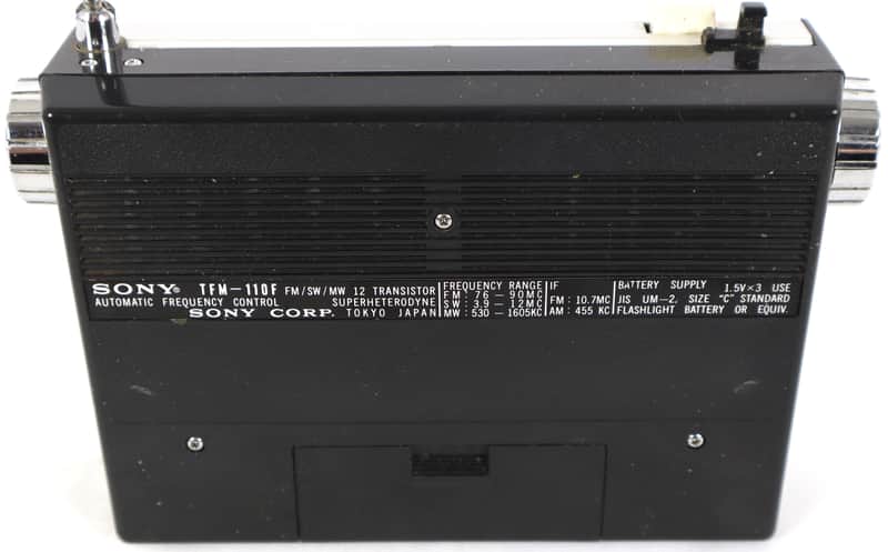 Vintage Sony Japan TFM-110F Portable Transistor Radio FM/SW/MW w