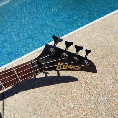 Kramer 710 Bass 1989 Kline Graphic Must See Motley Crue Pin Up Girl Spector Pickups Marylin Monroe image 11