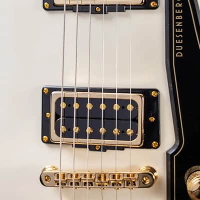 Duesenberg Fantom A Electric Guitar - Aged White with Hardshell Case - Demo image 15