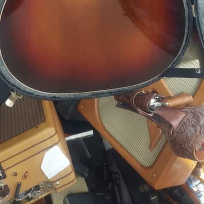 Gibson J-45 Banner 1943 - Sunburst image 1