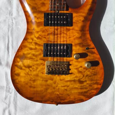 Carruthers - Extremely Rare!!! One-off Custom Order "Super Strat" mid 1990s - Carved Top and Chambered - Collector's condition! image 6