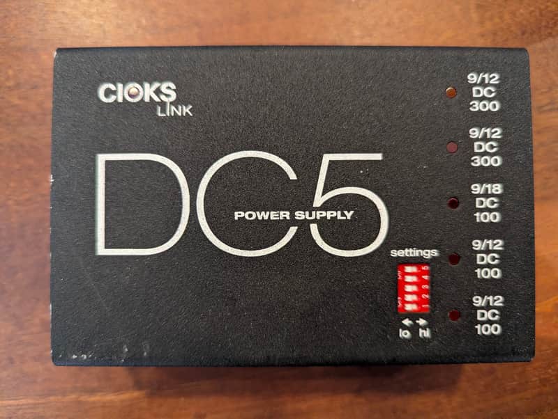 CIOKS DC5 Link 100/300mA 5-Outlet 9-18v Power Supply 2010s - Black image 1