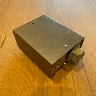R2R Electric De Jur Treble Booster image 5