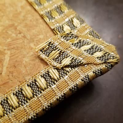 Audiomatic Empty vintage MCM speaker cabinet for 8" driver 1956 - gold woven cloth grill and alligator skin Tolex image 8