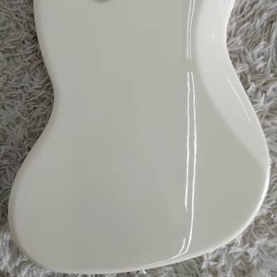 Mint Fender Standard Series 4-string Electric Jazz Bass Guitar, Olympic White Finish image 4