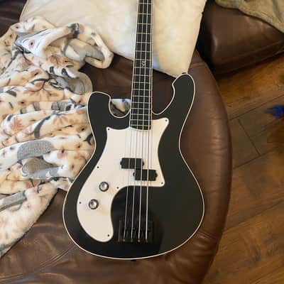 First Act Custom Shop Tugger Bass image 1