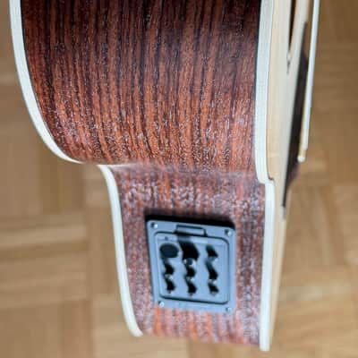 APC Instruments Luthier Gold CW ALL SOLID classical guitar with Cutaway und Fishman Pickup image 7