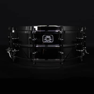 Ludwig 5.5" x 14" Universal Brass Snare Drum, Black Nickel Hardware image 1