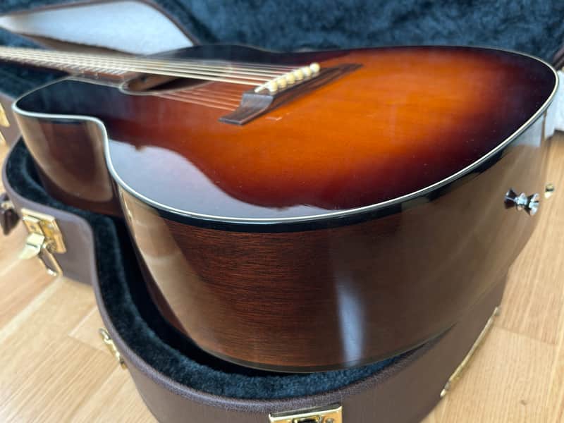 K.Yairi RSL-701 Bearclaw Spruce/Mahogany (Gibson LG-2 Style) 2011